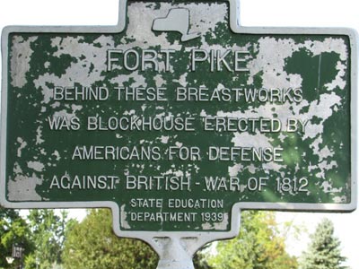 Fort Pike Signage